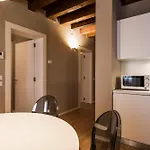 Myplace Centro Storico Apartment