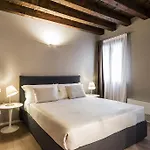Myplace Centro Storico Apartment