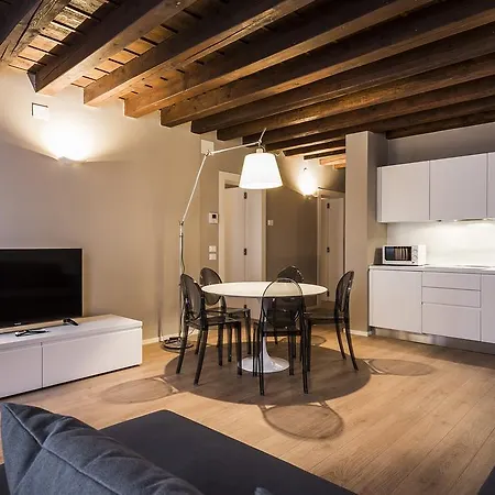 Myplace Centro Storico Apartamento *